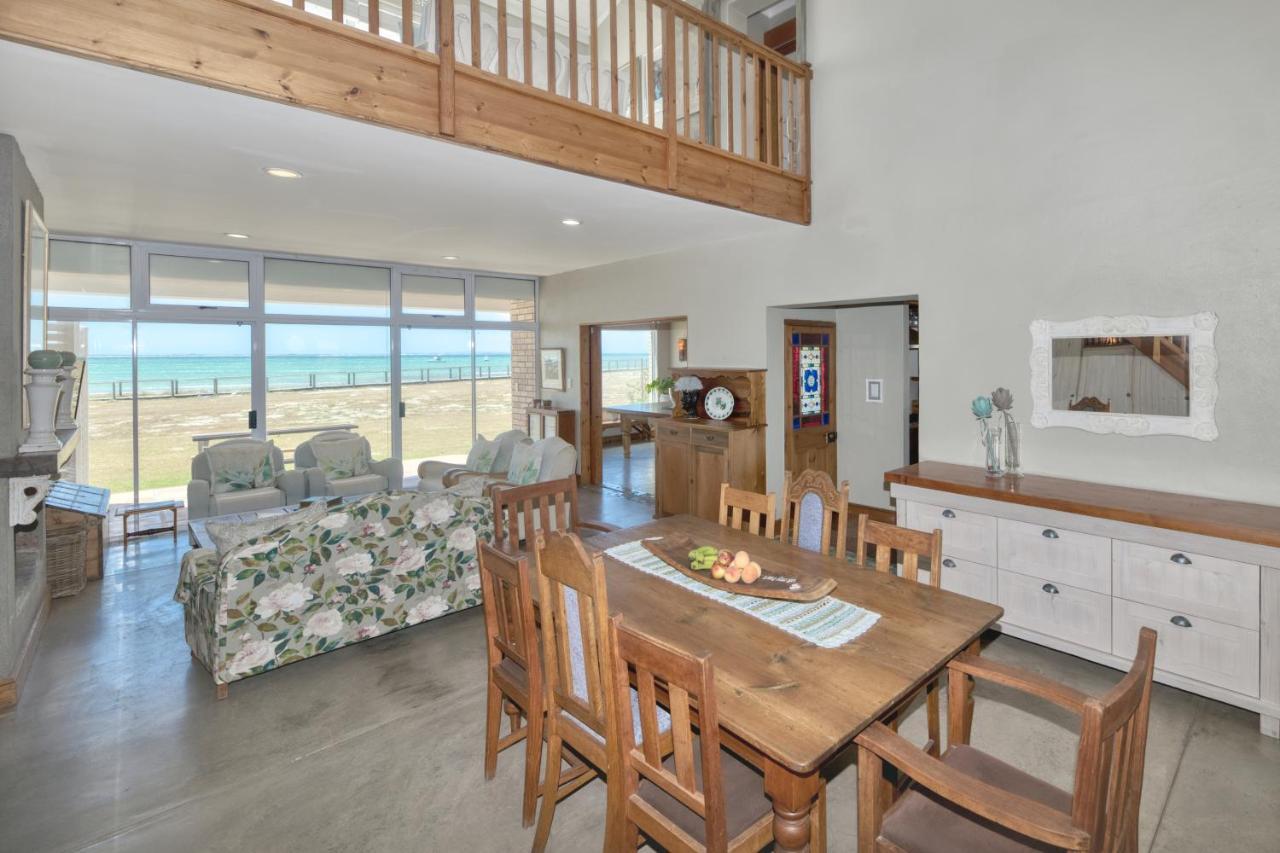 Colours Of The Sea - Main House Villa Struisbaai Luaran gambar