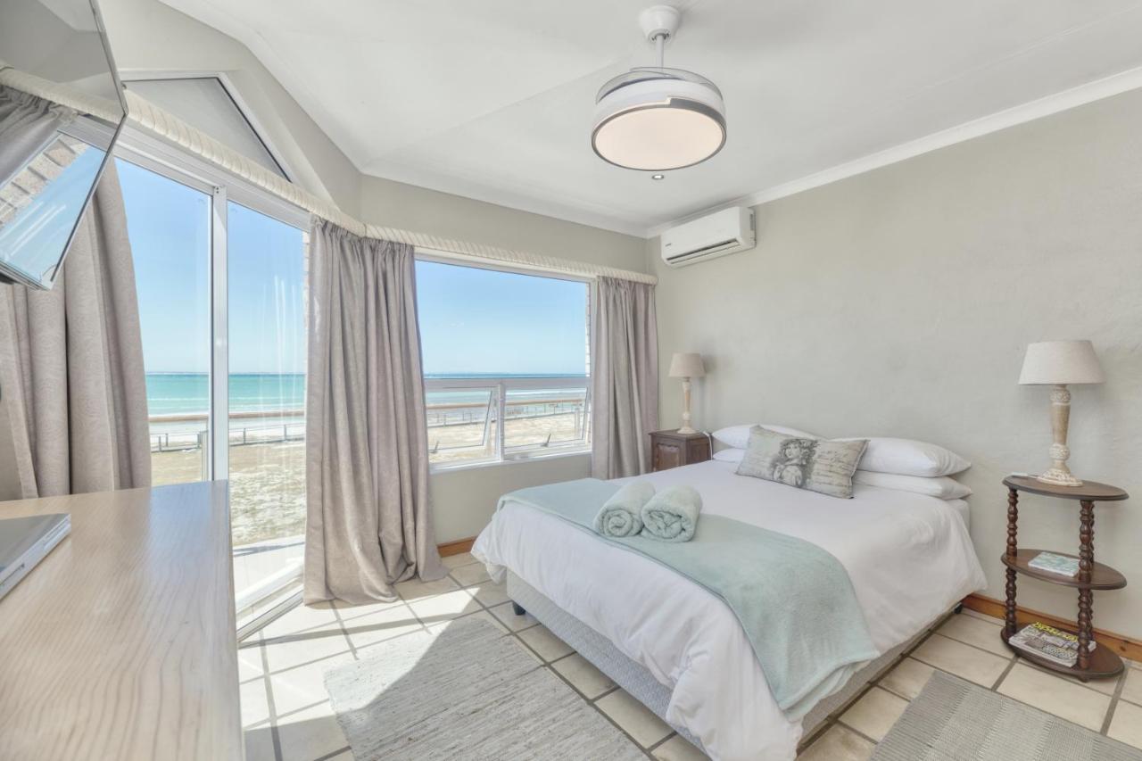 Colours Of The Sea - Main House Villa Struisbaai Luaran gambar