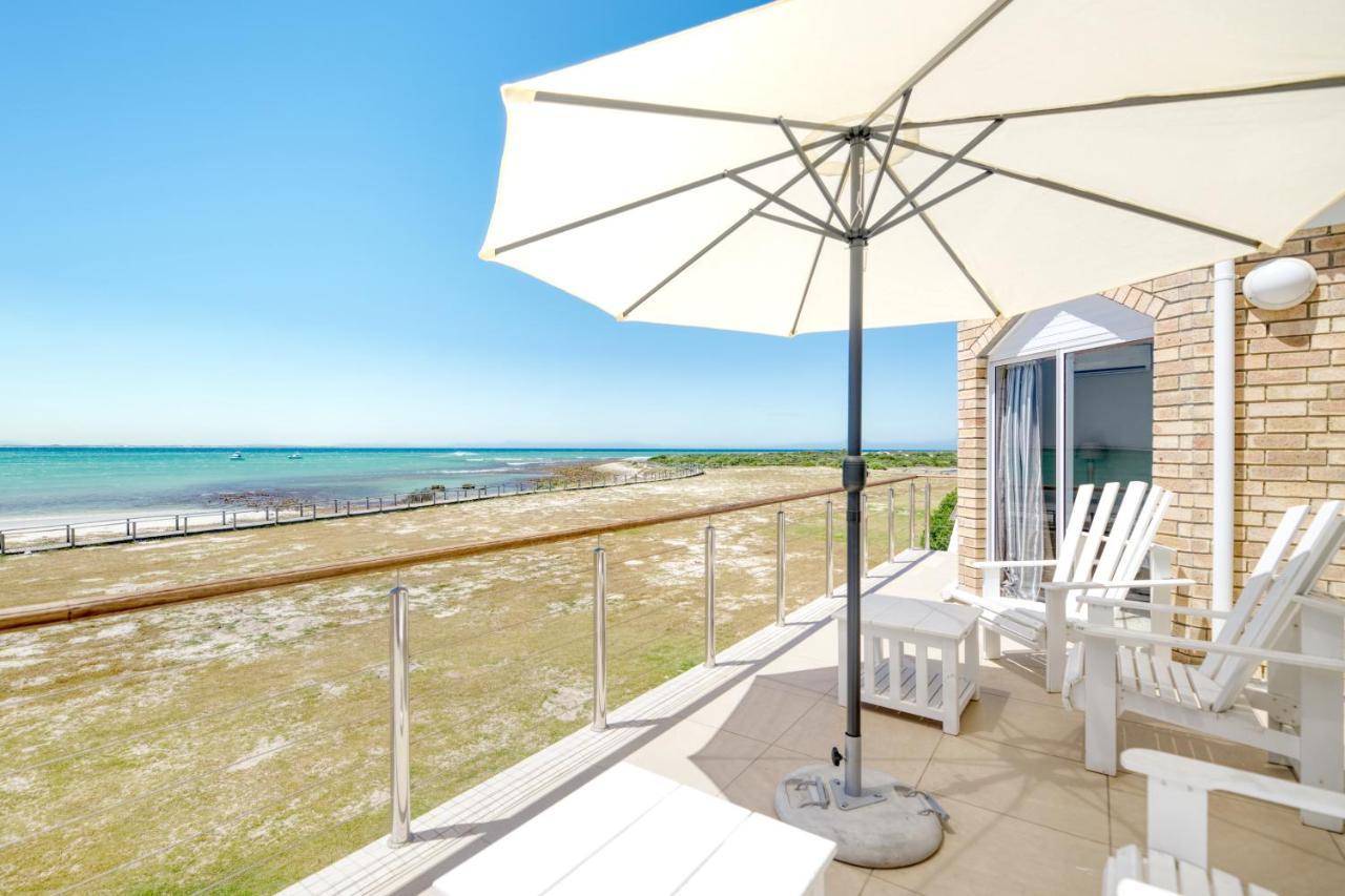 Colours Of The Sea - Main House Villa Struisbaai Luaran gambar